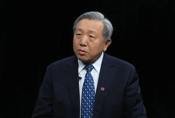 吳曉求最新言論揭秘，友情與陪伴的溫馨日常趣事