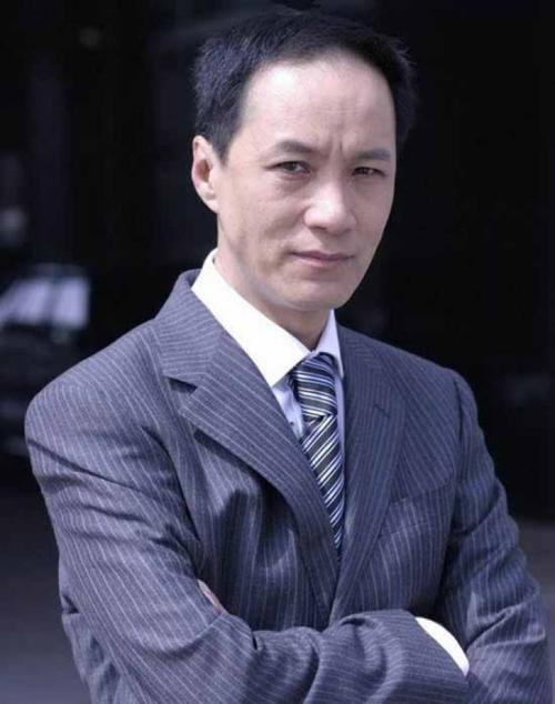 大嘴演員男，與自然美景的不解之緣之旅