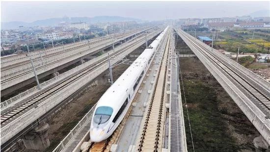 滬通鐵路大橋建設(shè)最新進(jìn)展及多方觀點(diǎn)分析揭秘